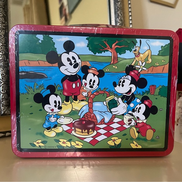 Vintage Mickey Mouse Picnic Metal Lunch Box Disney Collectible 1997 - Picture 2 of 6
